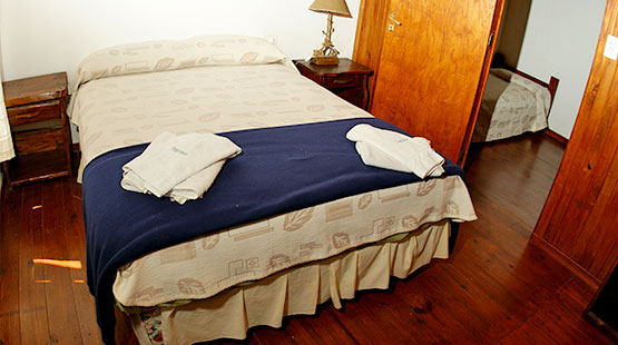 Cama matrimonial